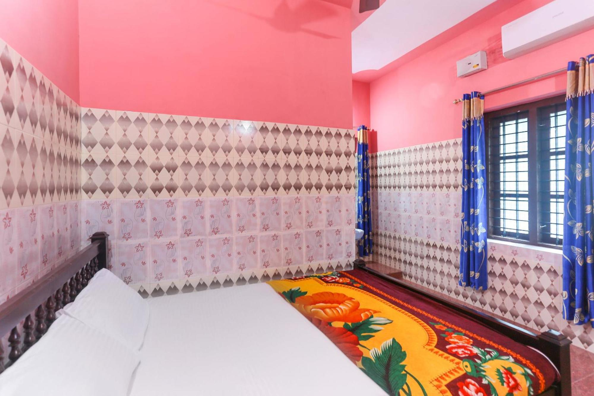 Hotel O Sree Bhadra Tourist Home Kollam Extérieur photo
