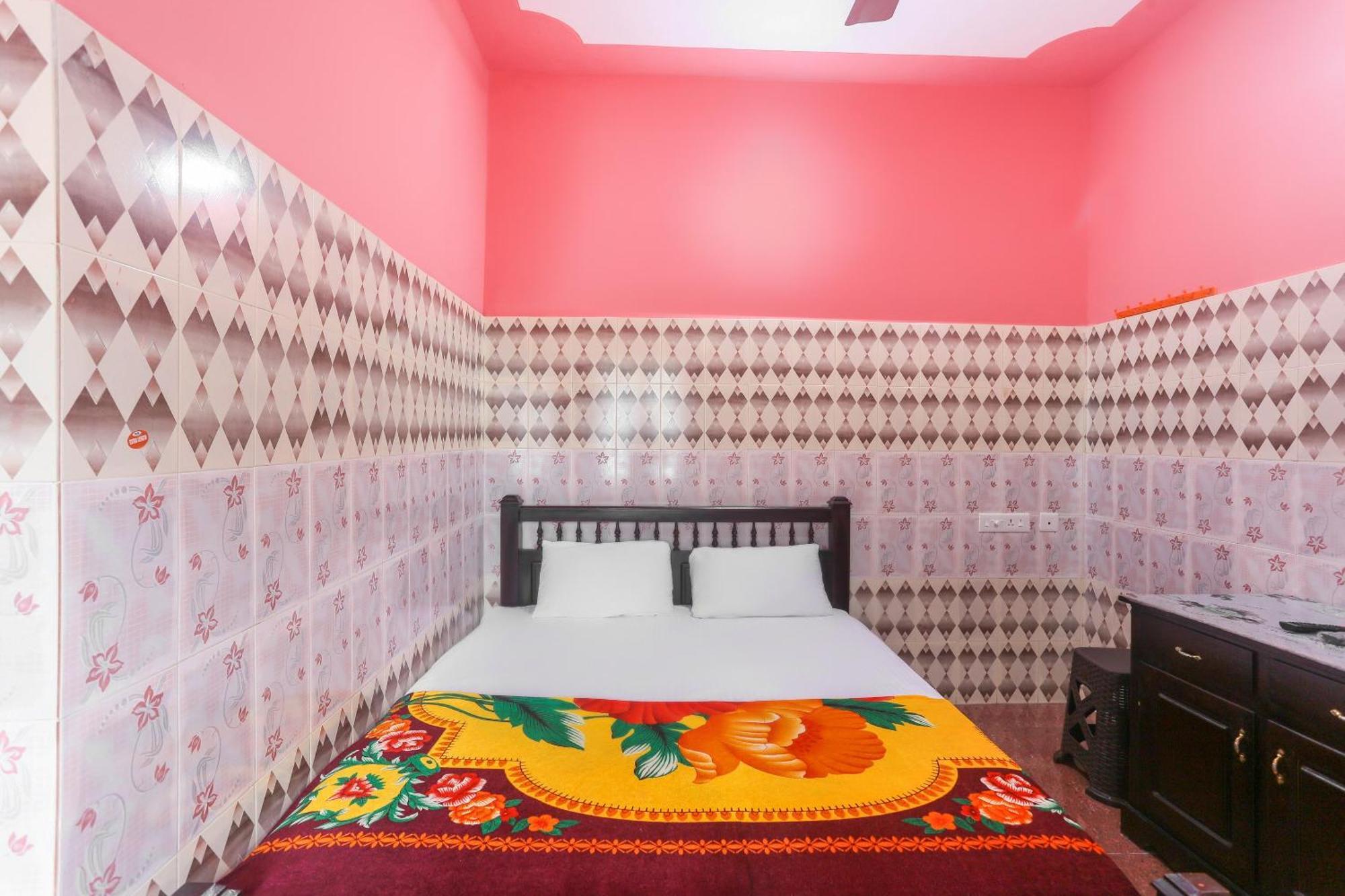 Hotel O Sree Bhadra Tourist Home Kollam Extérieur photo