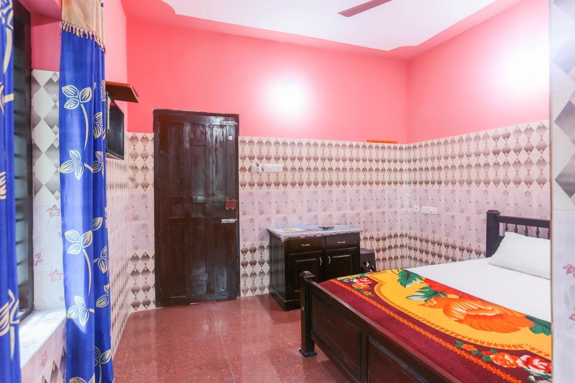 Hotel O Sree Bhadra Tourist Home Kollam Extérieur photo