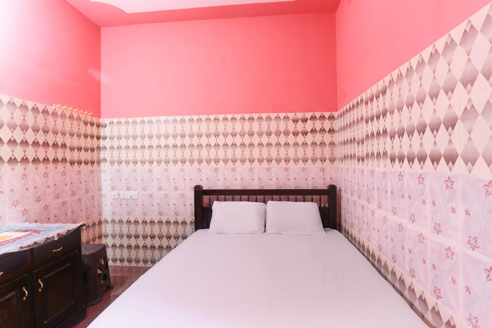 Hotel O Sree Bhadra Tourist Home Kollam Extérieur photo