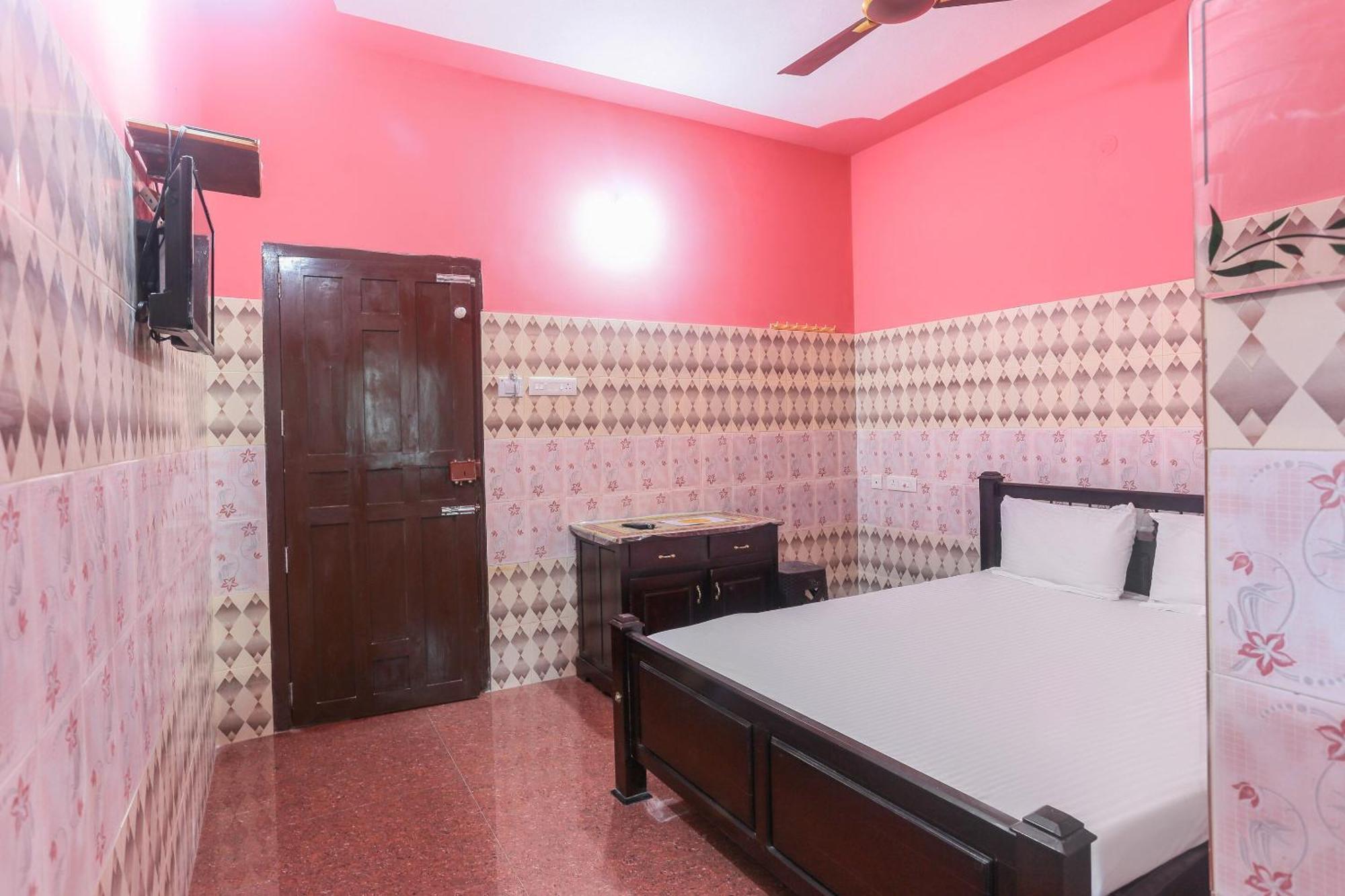 Hotel O Sree Bhadra Tourist Home Kollam Extérieur photo