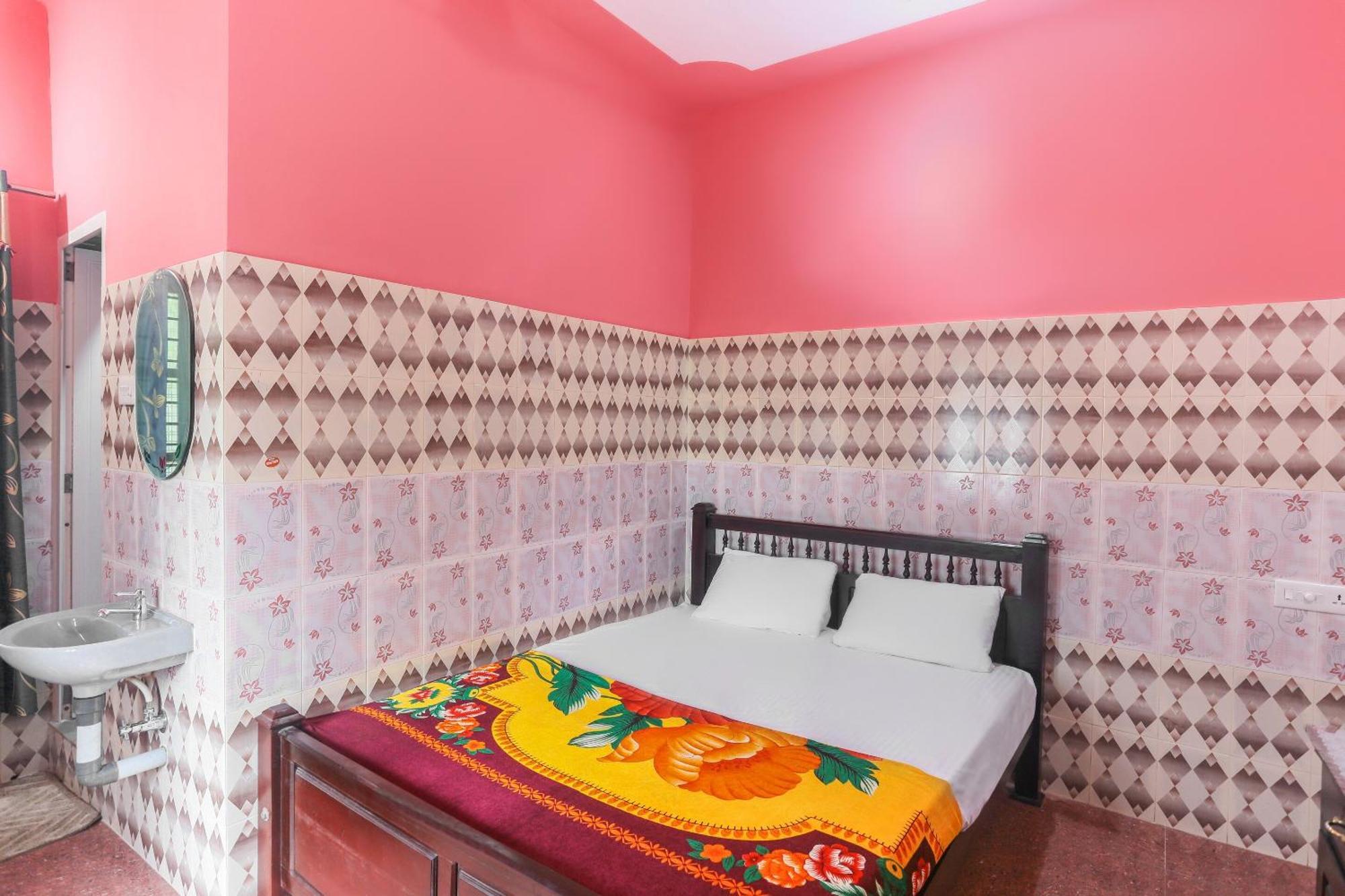 Hotel O Sree Bhadra Tourist Home Kollam Extérieur photo